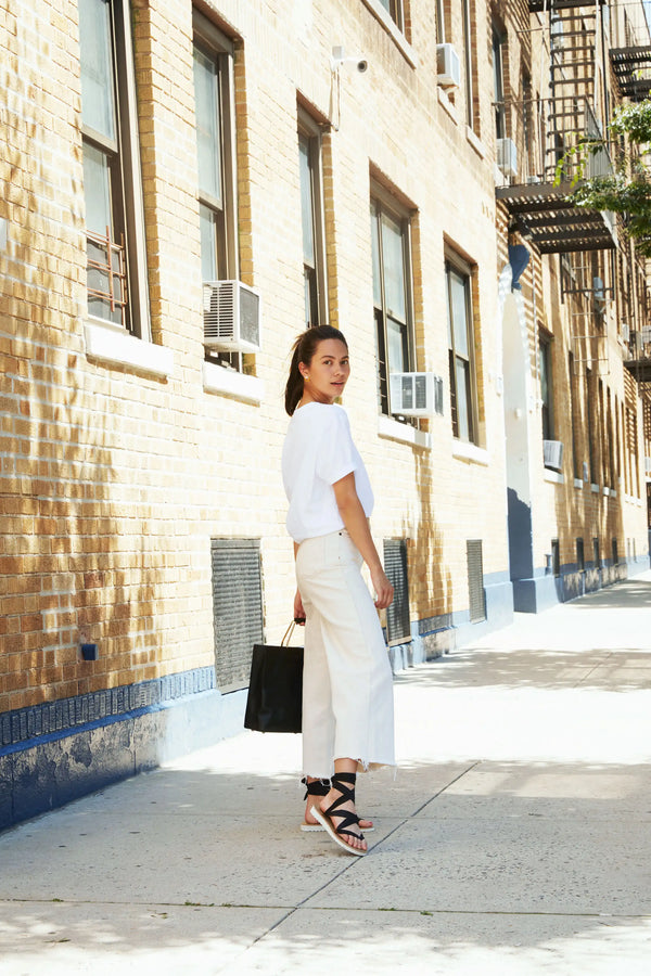 How to Pack Light for Summer Travel Without Sacrificing Style